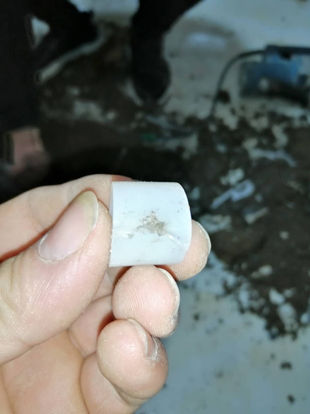 长子家里地暖漏水了怎么办？